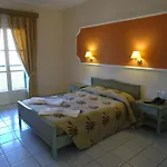 Aparthotel Matoula 3*