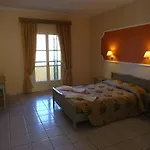 Aparthotel Matoula