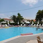 Aparthotel Matoula Acharavi (Corfu)