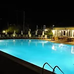 Aparthotel Matoula 3*