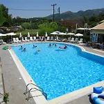 Matoula Aparthotel 3*