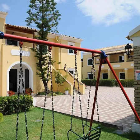 Ξενοδοχείο με διαμερίσματα Matoula 3*