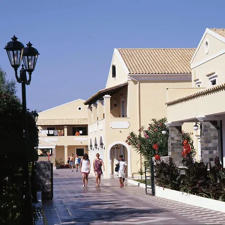 Matoula شقة فندقية 3*