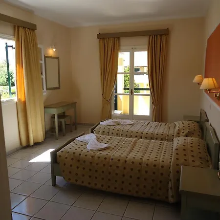 Matoula Hotel de apartamente Acharavi (Corfu)