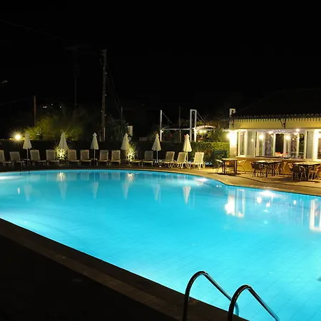 Hotel de apartamente Matoula 3*