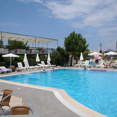 Matoula Hotel de apartamente Acharavi (Corfu)