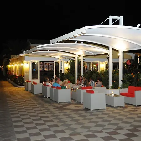 Apart-hotel Matoula Acharavi (Corfu)